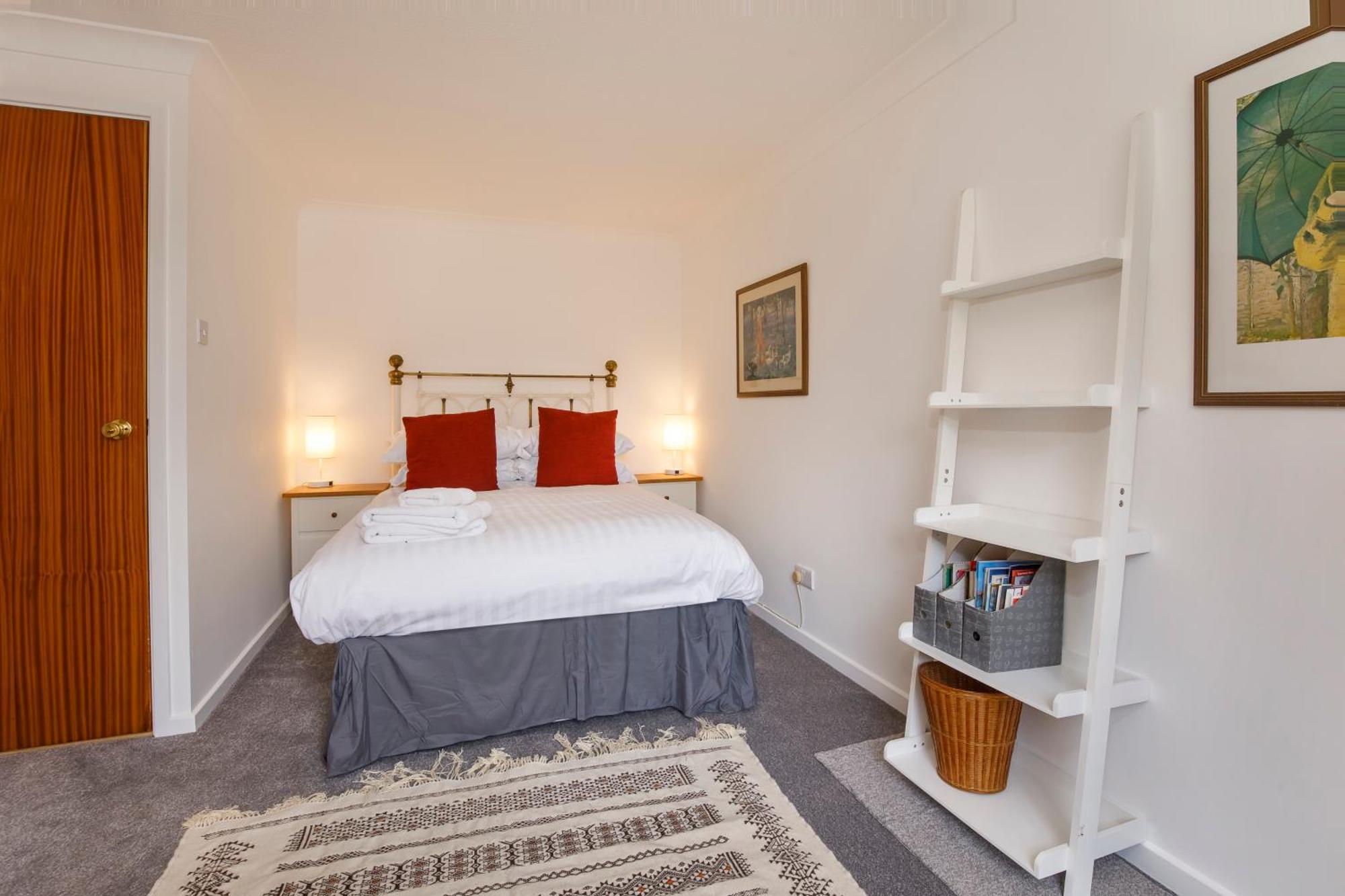 Monkgate Cloisters - Free Parking Apartment York